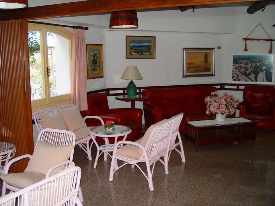 Hotel 3 Botti Baja Cerdeña Exterior foto