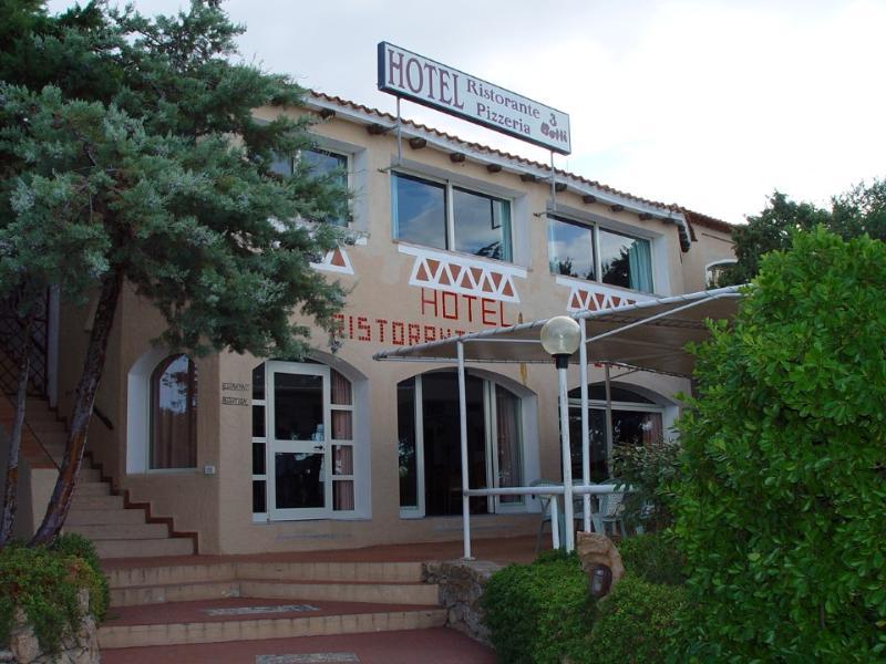 Hotel 3 Botti Baja Cerdeña Exterior foto